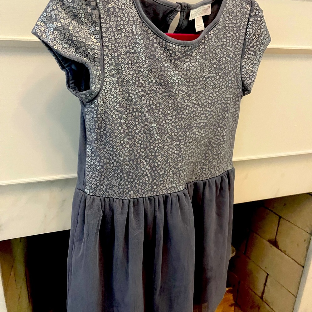 Lovely grey party dress for age 4-5 years. UK brand The Little White Company.